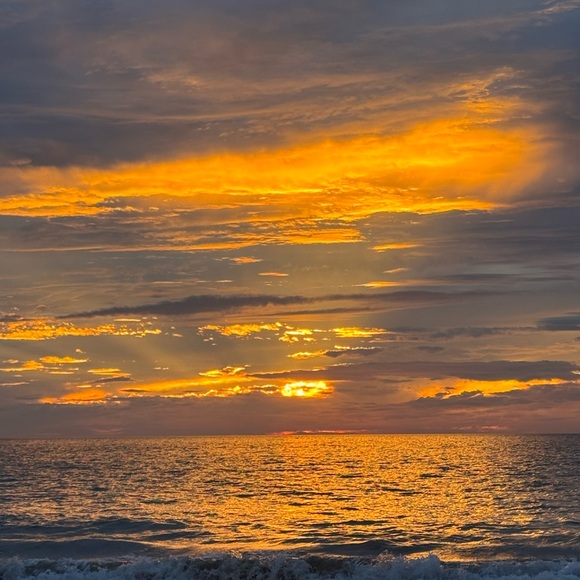 Meet your Posher, Ccc - Picture 2 of 2